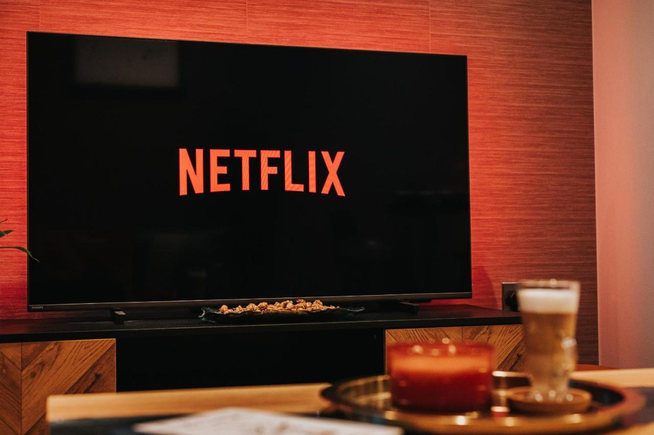 Circa17- Entire Apt, Free Parking, Gym, City Central & Free Netflix Bracknell Luaran gambar