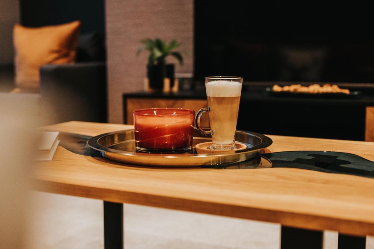 Circa17- Entire Apt, Free Parking, Gym, City Central & Free Netflix Bracknell Luaran gambar